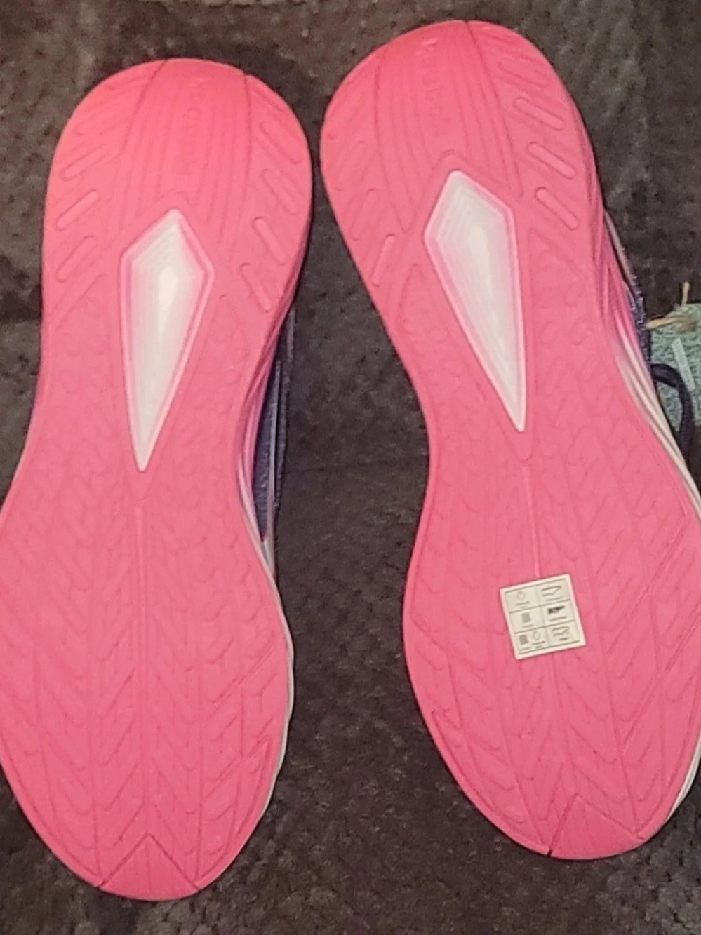 Reebok Verse Women's Black and Pink Running Shoes FFC0096069 Size 11 Brand New